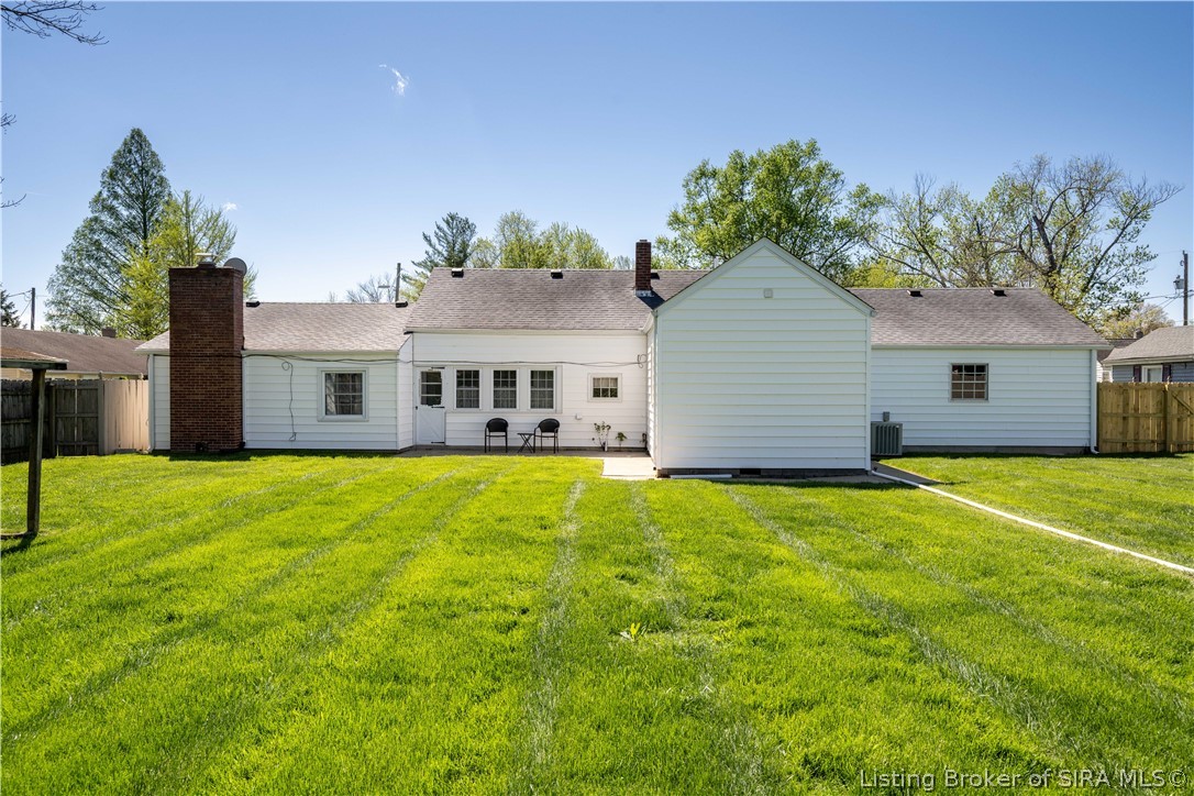 1520 Maple Court New Albany, IN 47150 - Photo 25 of 35