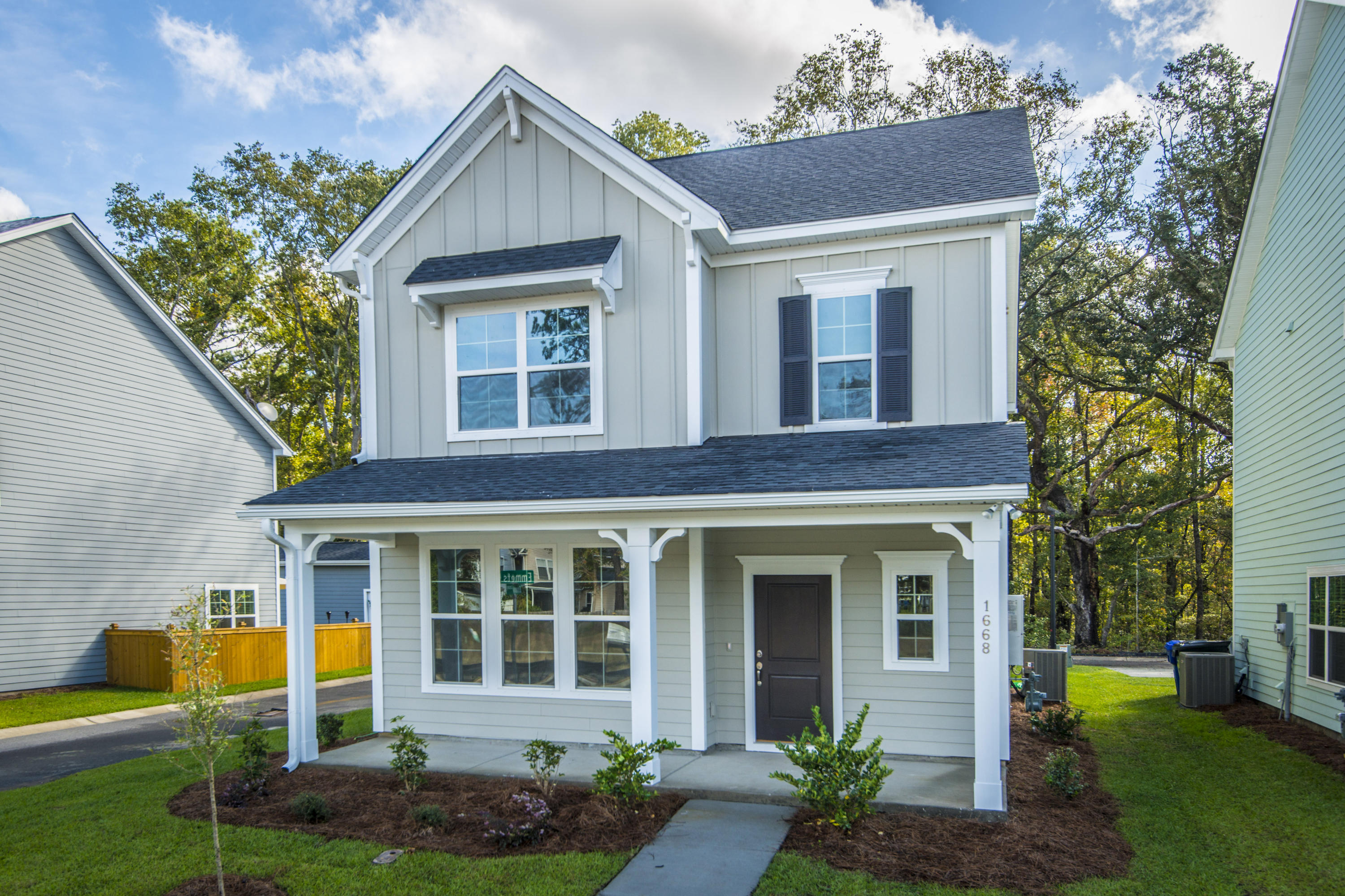 1688 Emmets Road Johns Island, SC 29455 - Photo 1 of 25 FMWeb00Exterior-R2