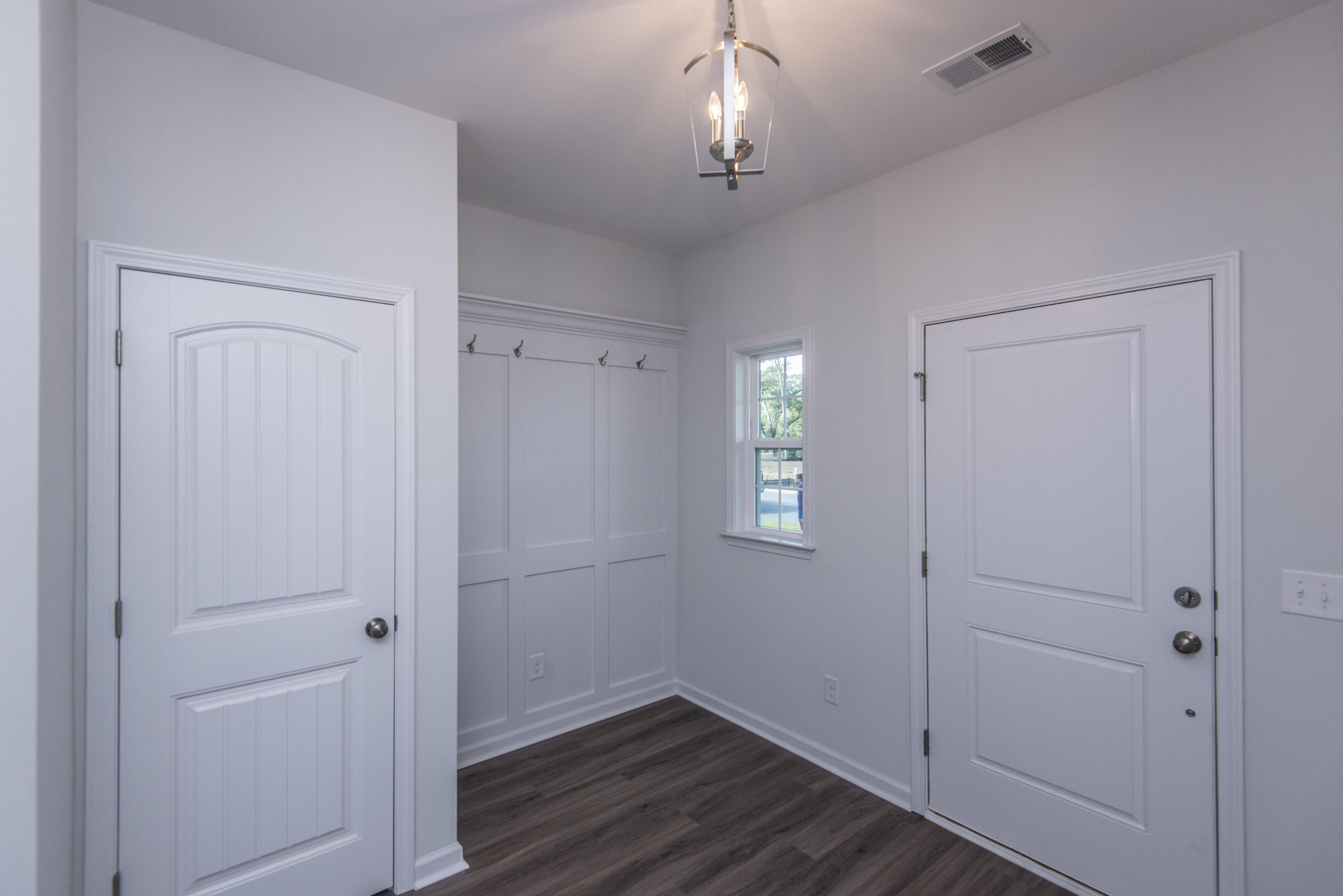 1688 Emmets Road Johns Island, SC 29455 - Photo 4 of 25 FMWeb03