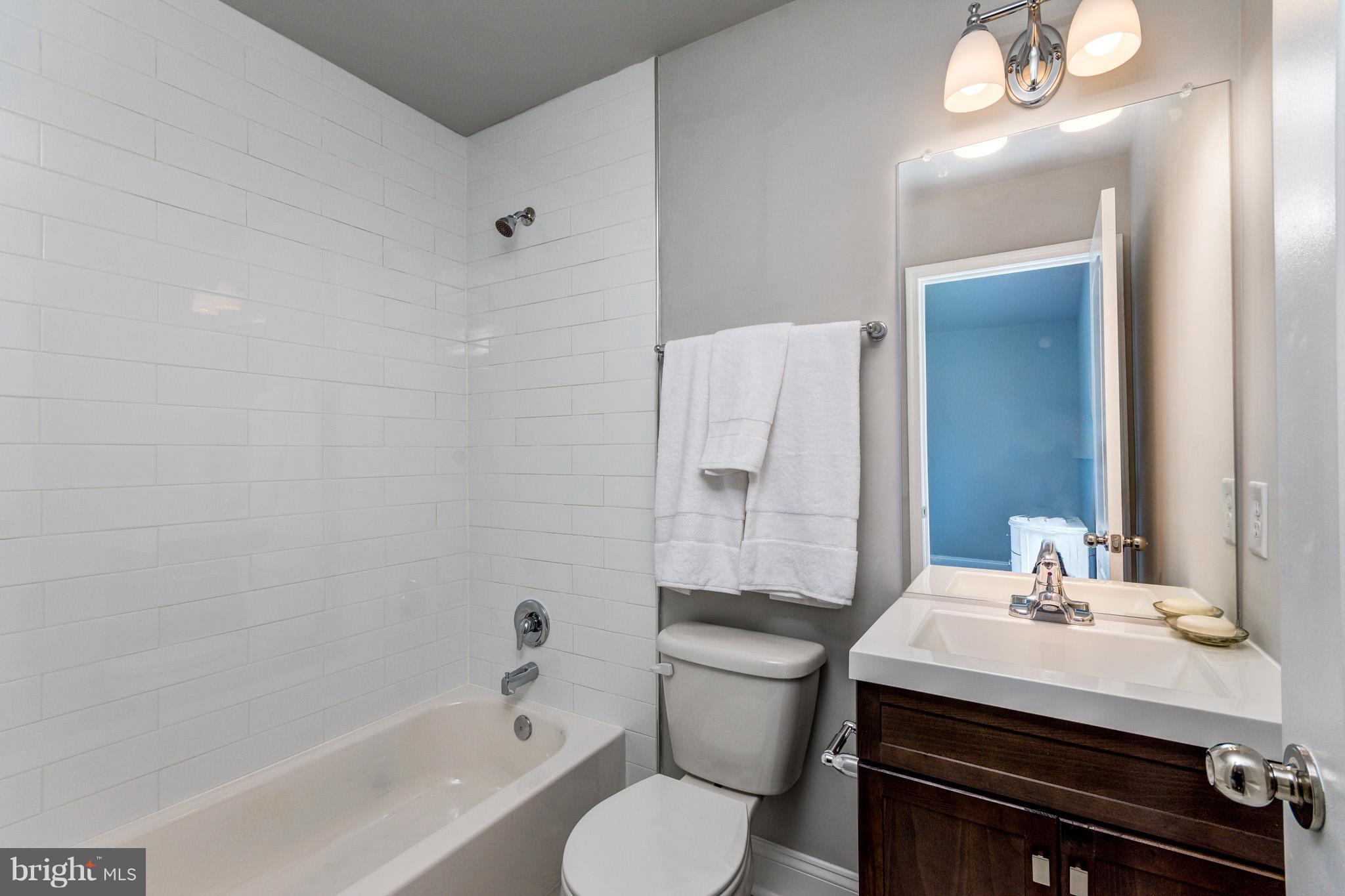 7908 Caldwell Road Pasadena, MD 21122 - Photo 22 of 30 Bath (Master)