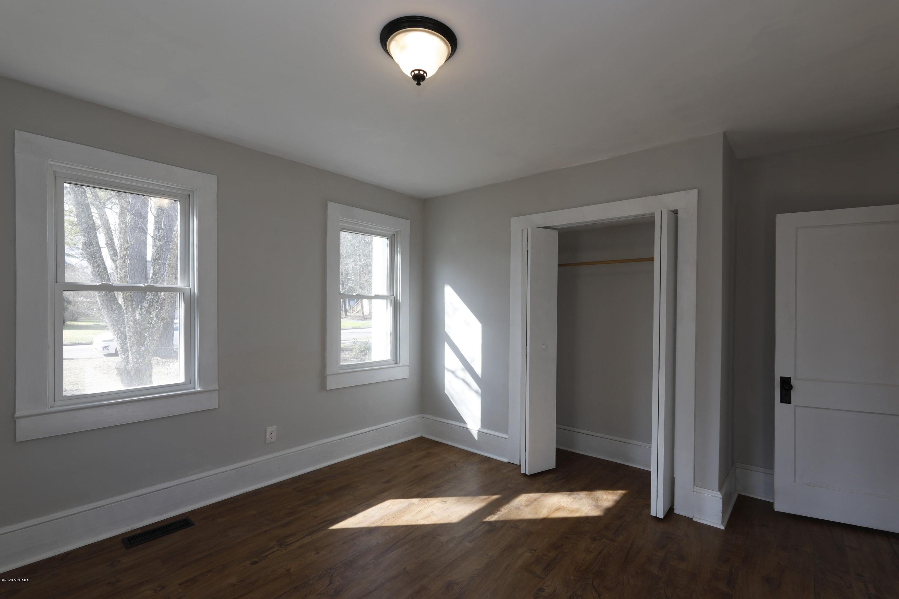 413 South Raleigh Street Wallace, NC 28466 - Photo 15 of 21 _GW_9042etf (Custom)