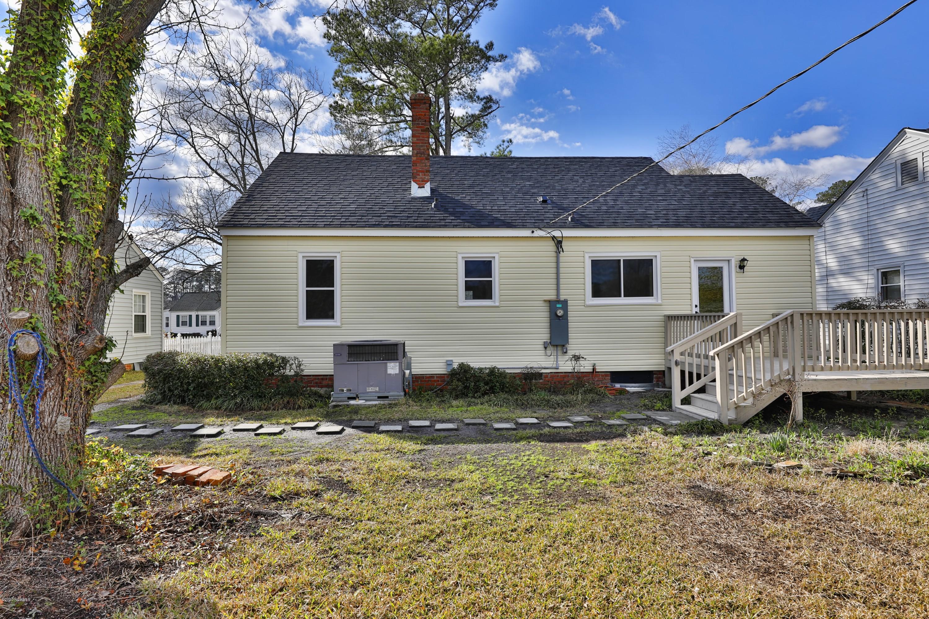 413 South Raleigh Street Wallace, NC 28466 - Photo 20 of 21 _GW_9058etff (Custom)