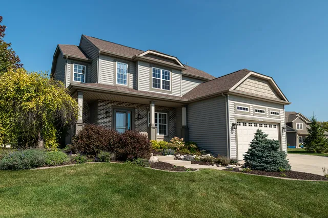 $725,000 | N71W24818 Wildwood Way, Lisbon, WI 53089