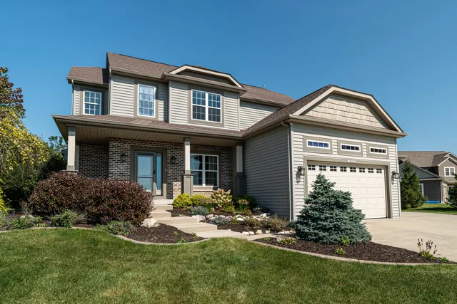 $725,000 | N71W24818 Wildwood Way, Lisbon, WI 53089