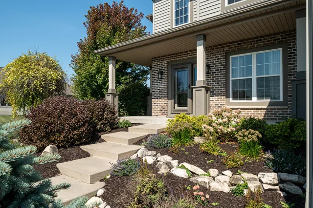 $725,000 | N71W24818 Wildwood Way, Lisbon, WI 53089