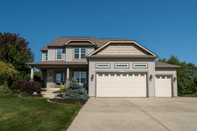 $725,000 | N71W24818 Wildwood Way, Lisbon, WI 53089