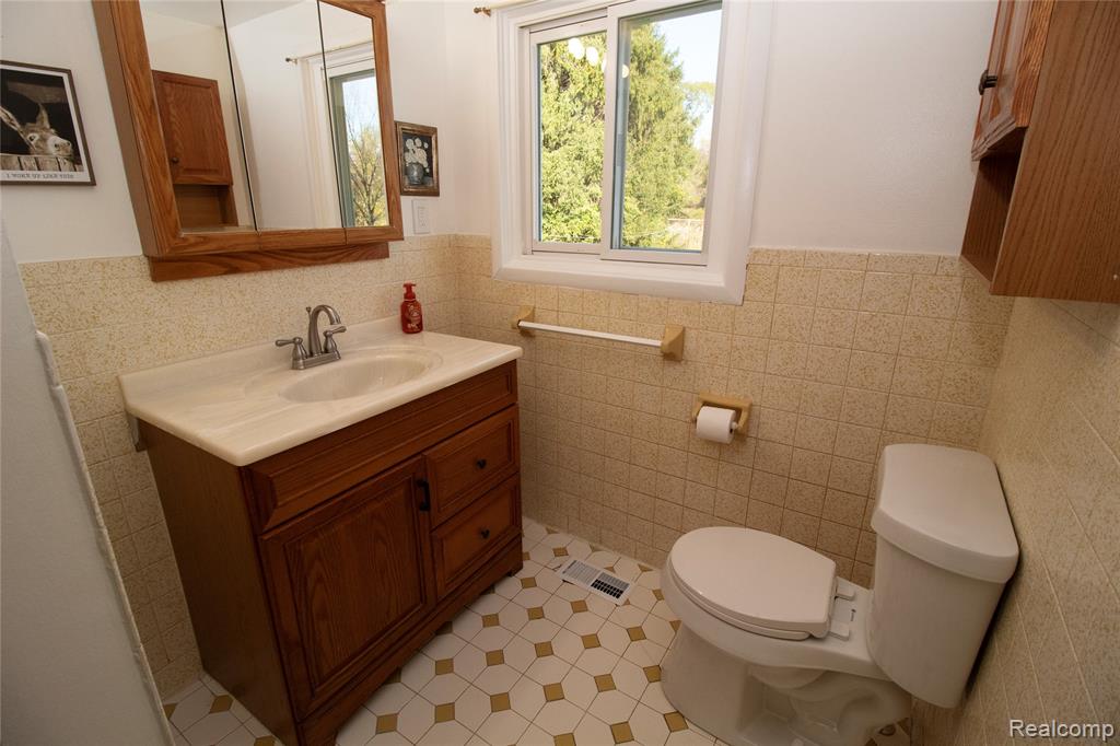 6208 Marathon Road Otter Lake, MI 48464 - Photo 15 of 34