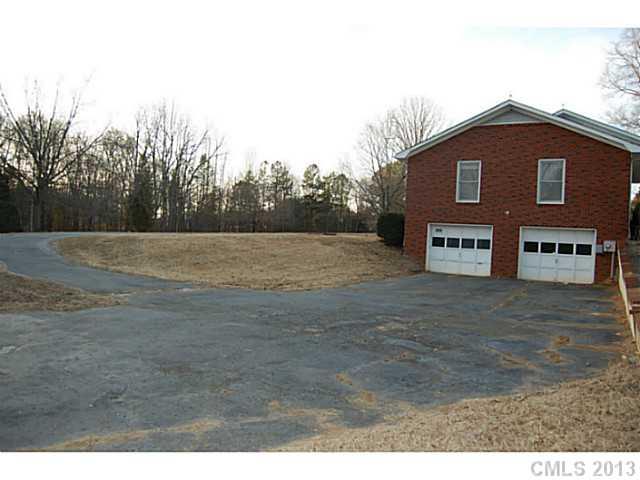 7400 Flowes Store Road Concord, NC 28025 - Photo 6 of 16 Gallery Image 6