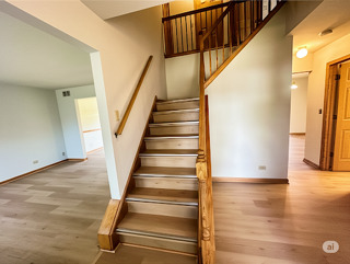 416 Fawn Lane Oswego, IL 60543 - Photo 2 of 13 a view of entryway