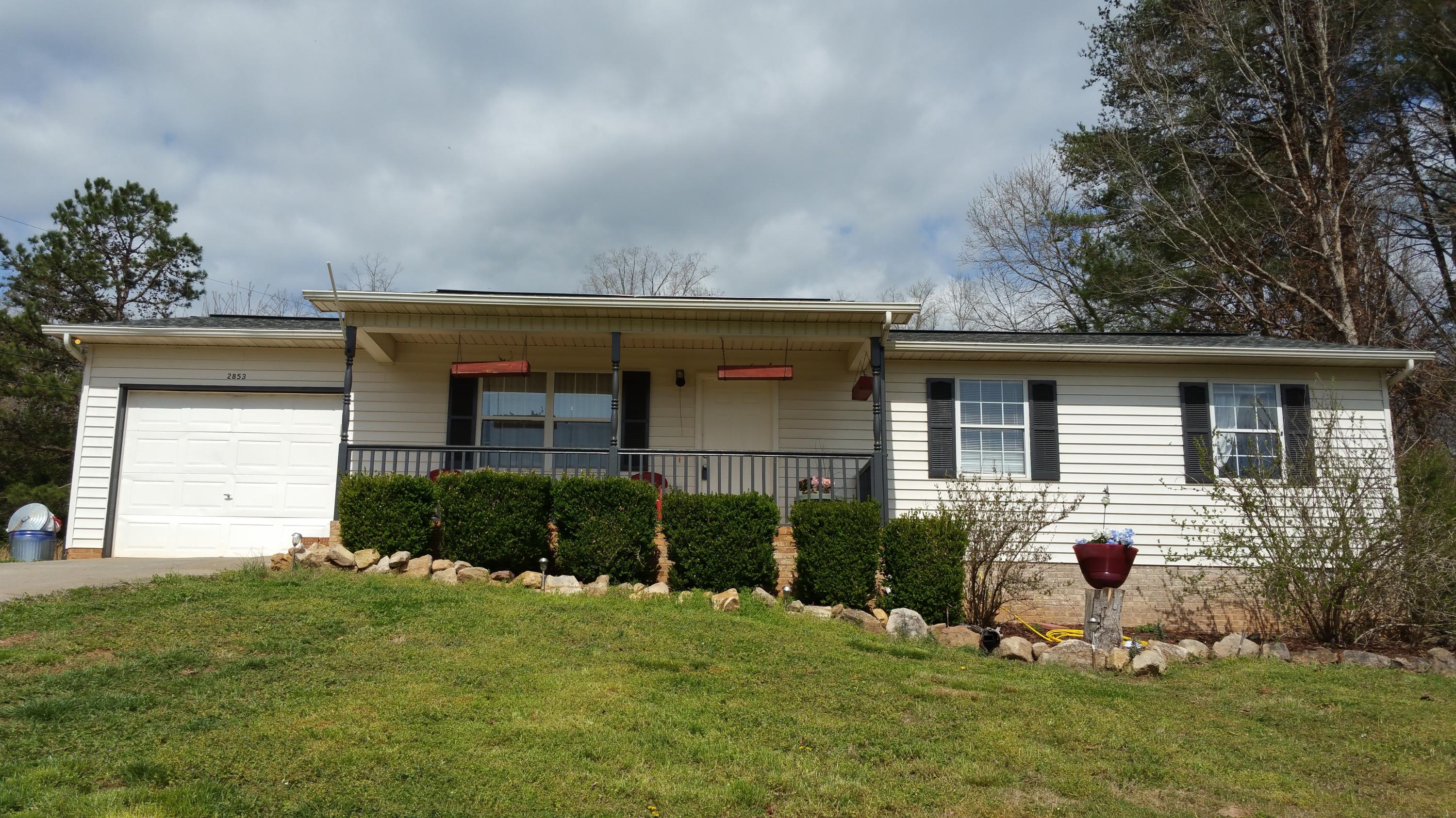 2853 6 Mile Road Maryville, TN 37803 - Photo 3 of 20 Freshley painted porch