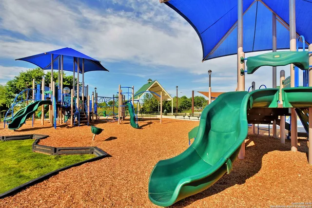 $1,915 | 11940 Stroud Drive, San Antonio, TX 78252