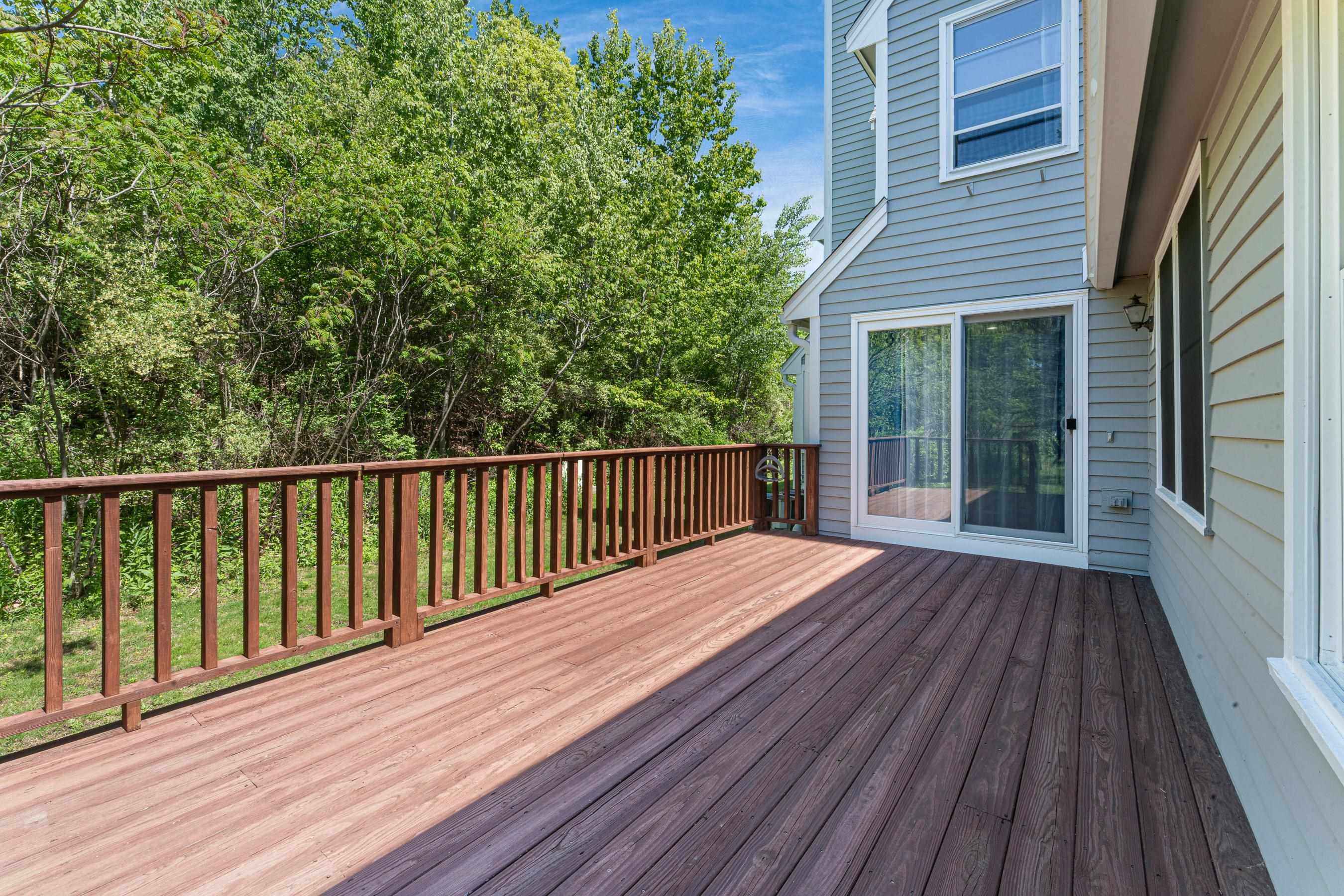 353 Winding Pond Road Londonderry, NH 03053 - Photo 40 of 45