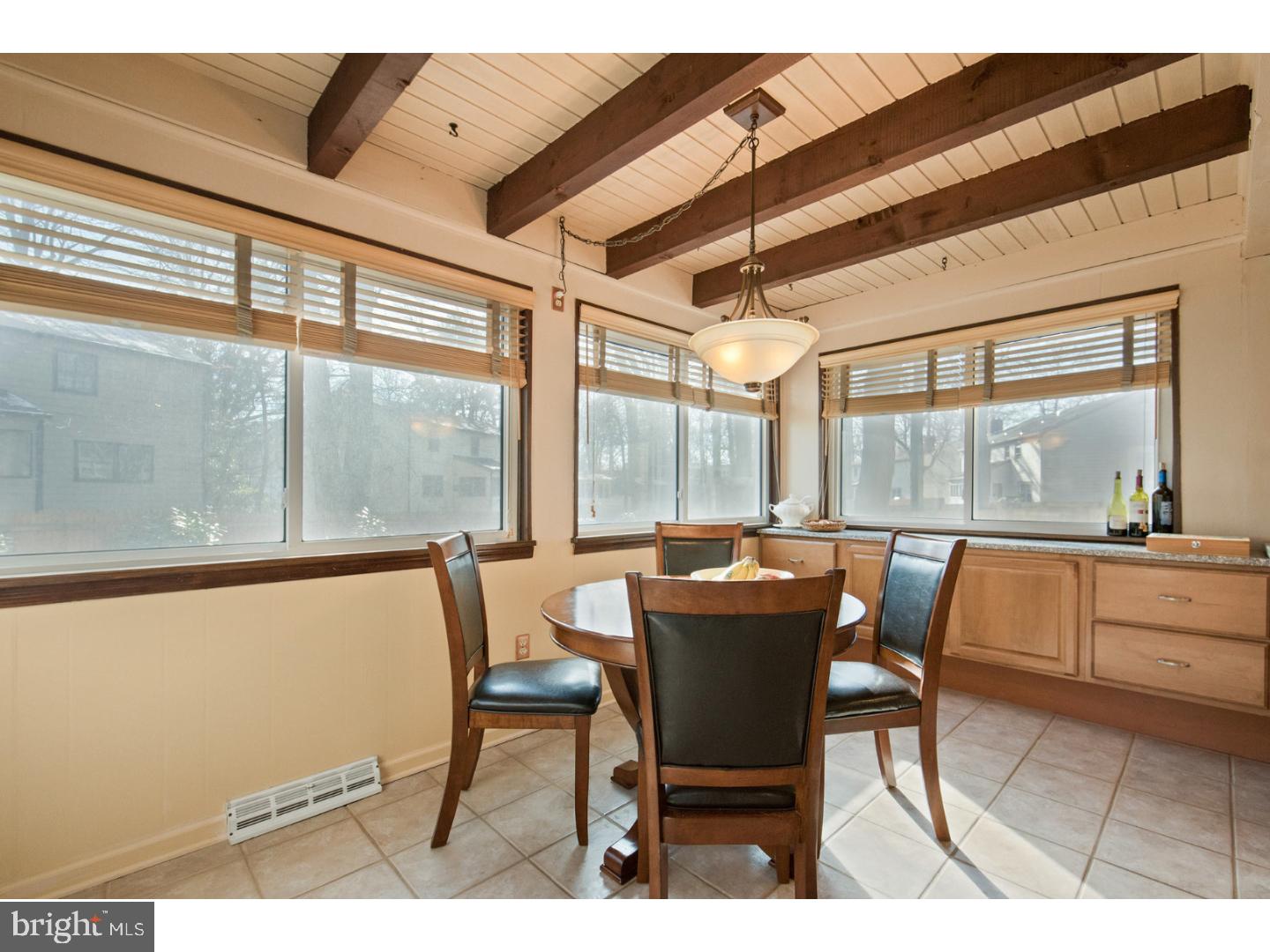 112 Greenvale Road Cherry Hill, NJ 08034 - Photo 8 of 25 Breakfast Room