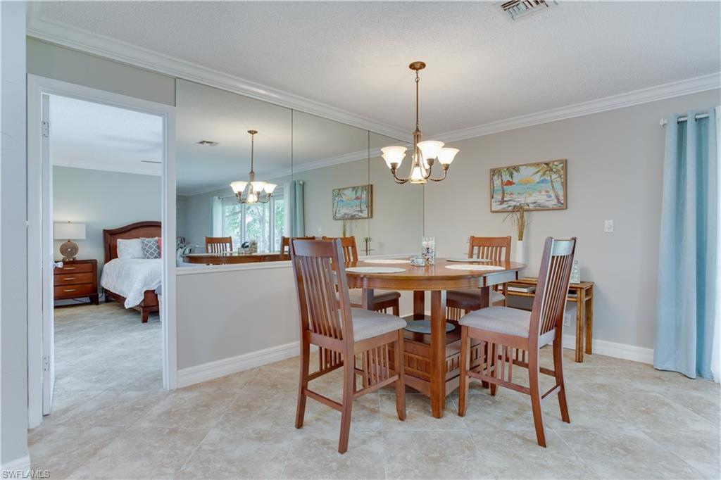 195 Harrison Road, Unit 4 Naples, FL 34112 - Photo 5 of 31 Gallery Image 5