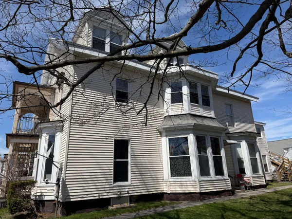 $1,525,000 | 344 Main Street, Biddeford, ME 04005