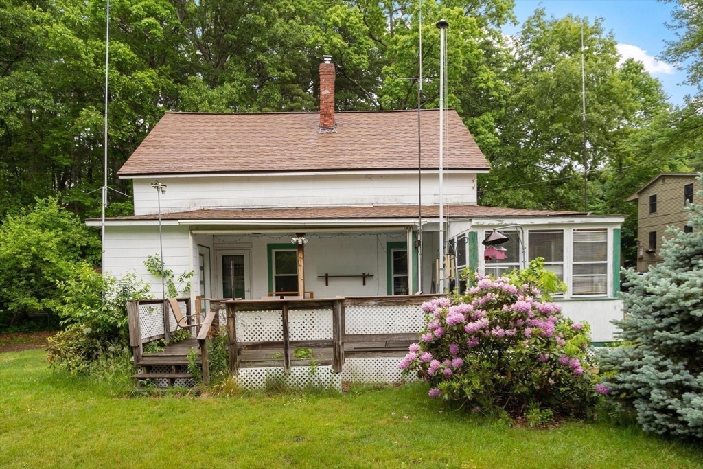8 Benjamin Road Shirley, MA 01464 - Photo 16 of 28