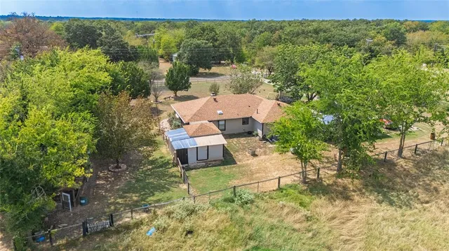 $255,000 | 811 County Road 3341, Sulphur Springs, TX 75482