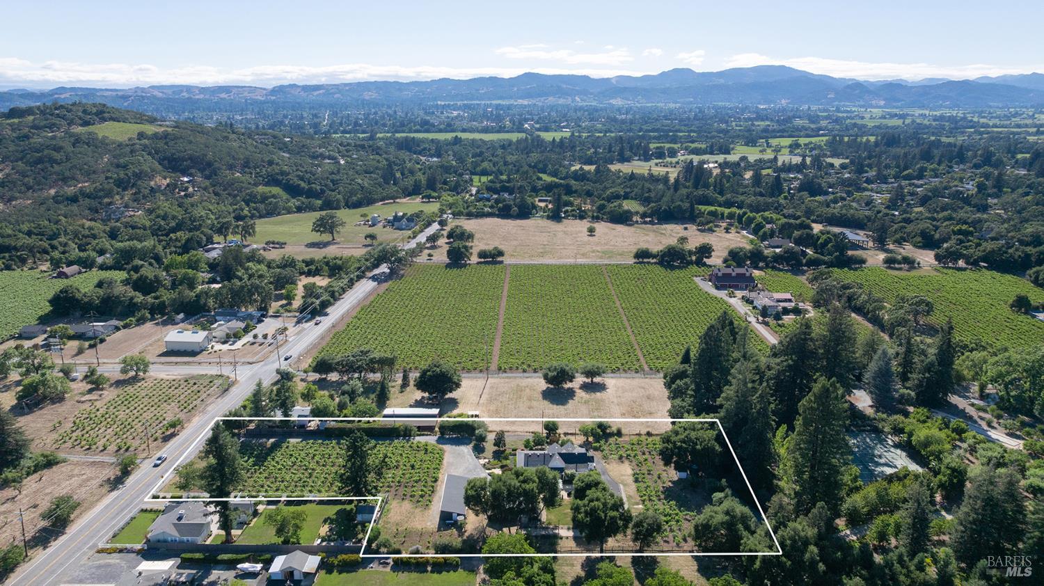 2032 Hagen Road Napa, CA 94558 - Photo 4 of 42