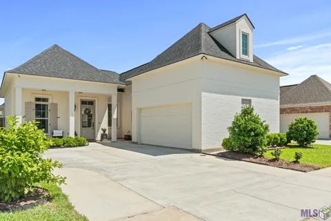 $410,000 | 529 Flycatcher Drive, Baton Rouge, LA 70810