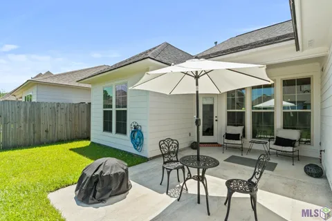 $410,000 | 529 Flycatcher Drive, Baton Rouge, LA 70810