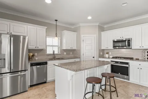 $410,000 | 529 Flycatcher Drive, Baton Rouge, LA 70810