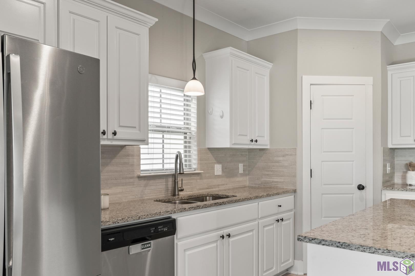 529 Flycatcher Drive Baton Rouge, LA 70810 - Photo 9 of 23