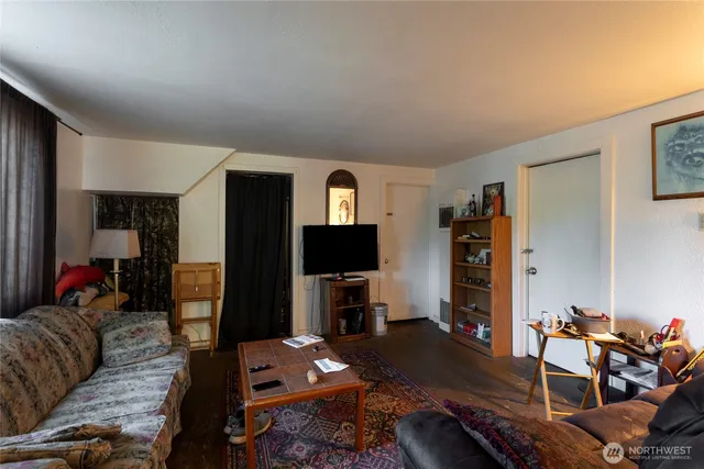 $360,000 | 565 McNaught Road South, Unit 1 & 2, Roy, WA 98580