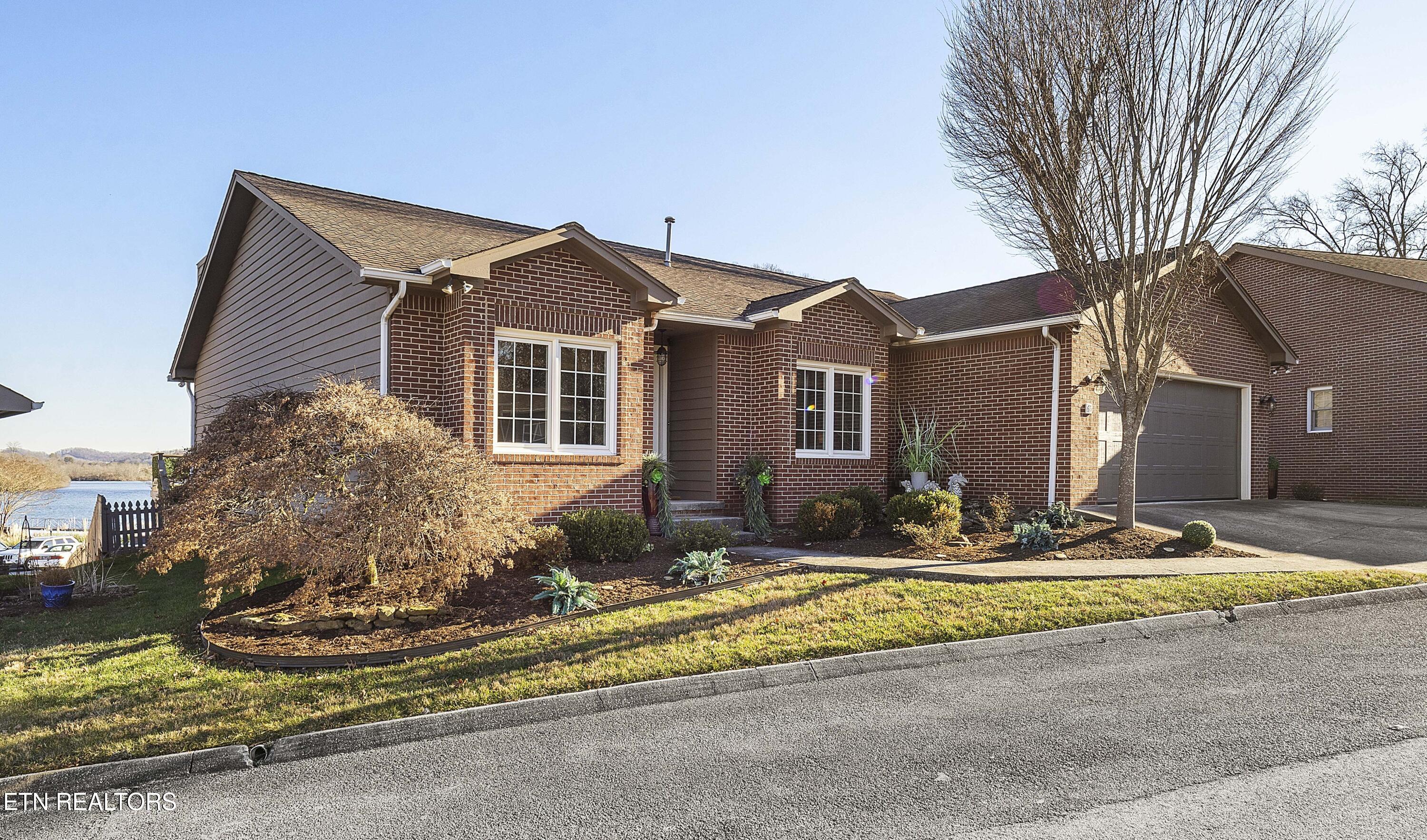 65 Riverview Drive Oak Ridge, TN 37830 - Photo 33 of 33 L40A6506