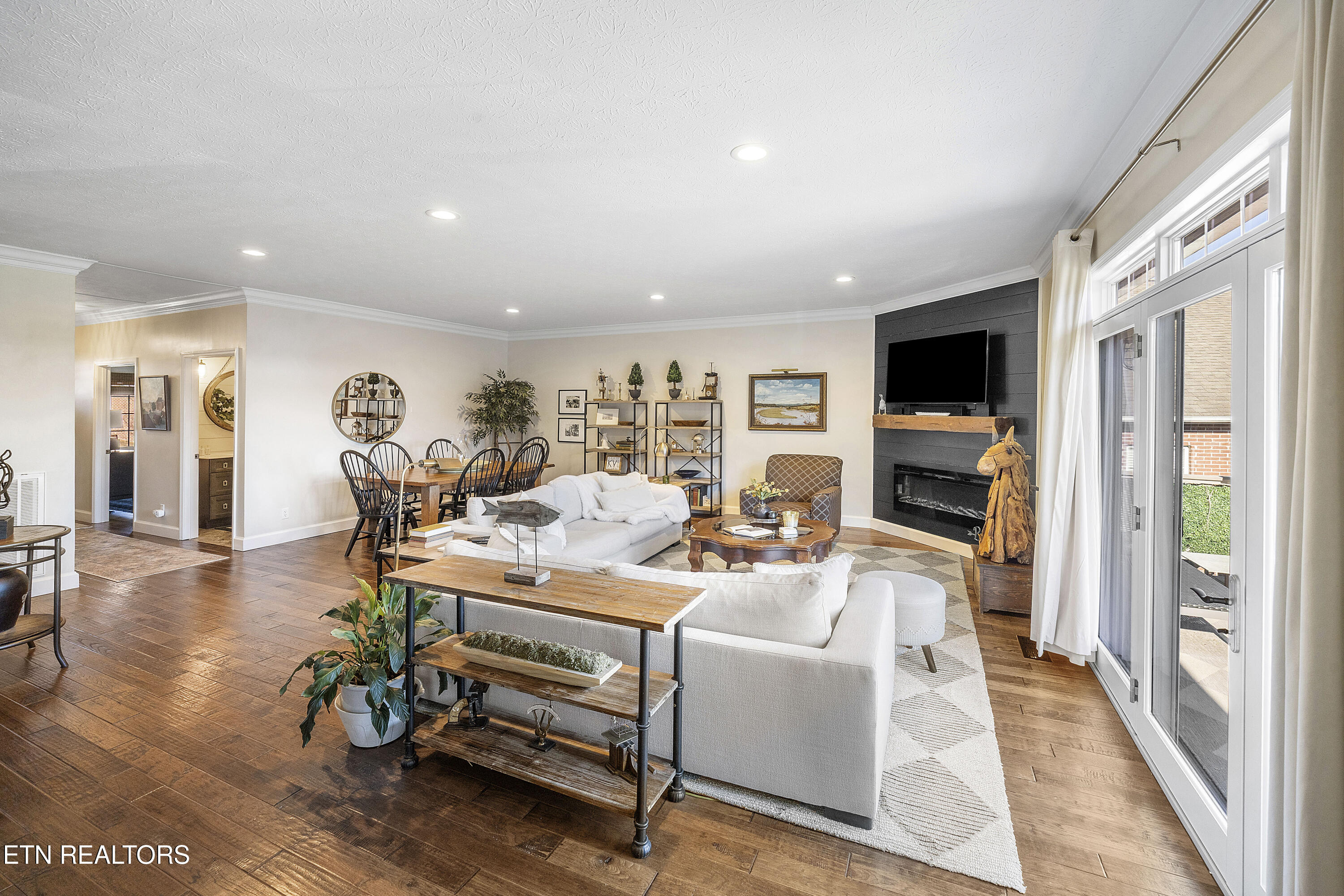 65 Riverview Drive Oak Ridge, TN 37830 - Photo 8 of 33 L40A6421