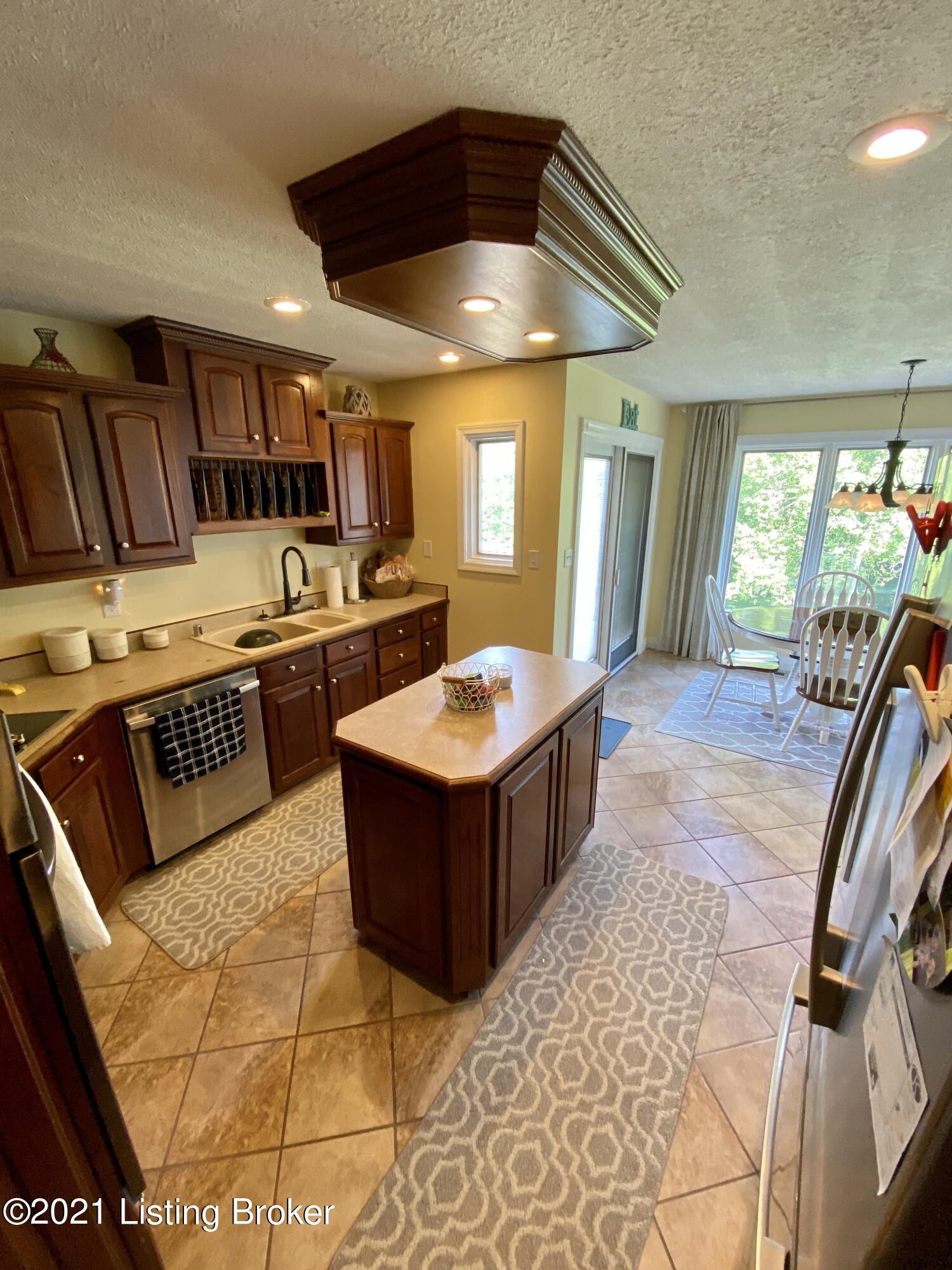 915 Kings Ridge Road Carrollton, KY 41008 - Photo 18 of 44 IMG_0813