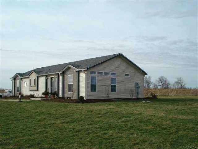 6158 North Rhodes Road Martinsville, IN 46151 - Photo 2 of 12 Gallery Image 2