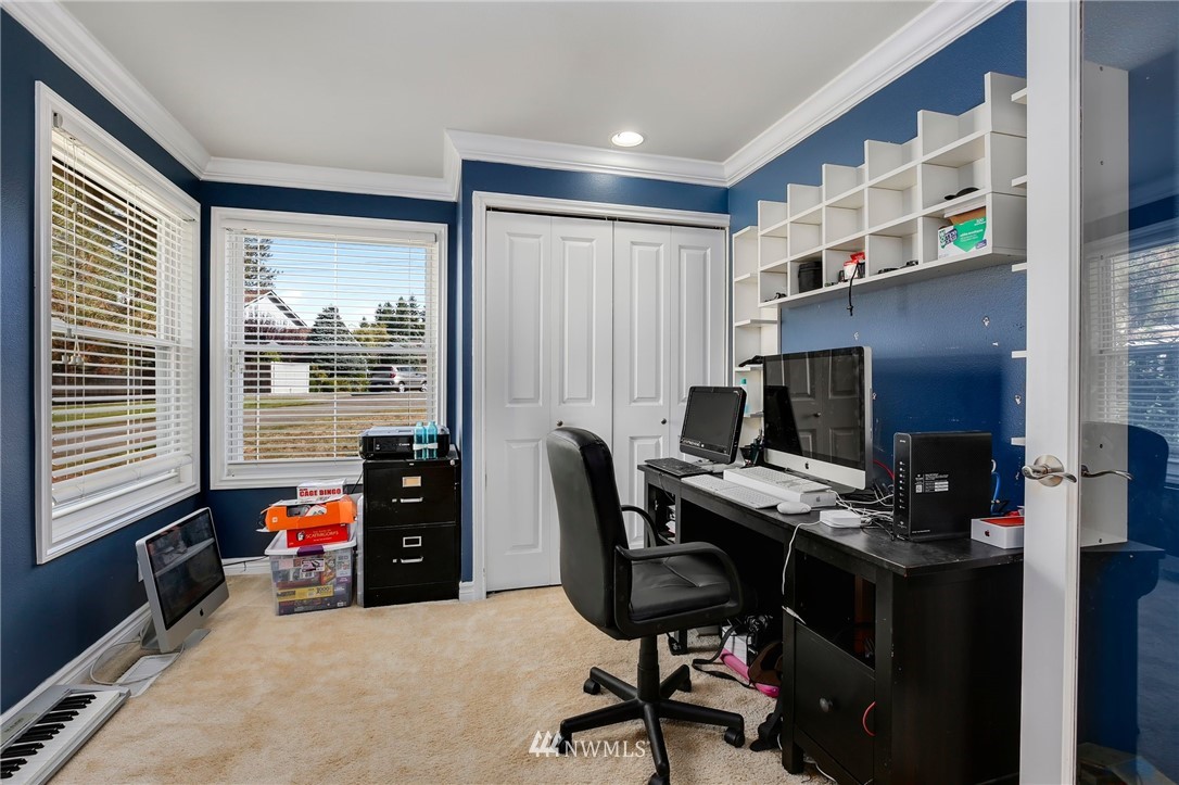 13331 Southeast 194th Court Renton, WA 98058 - Photo 15 of 25 Gallery Image 15
