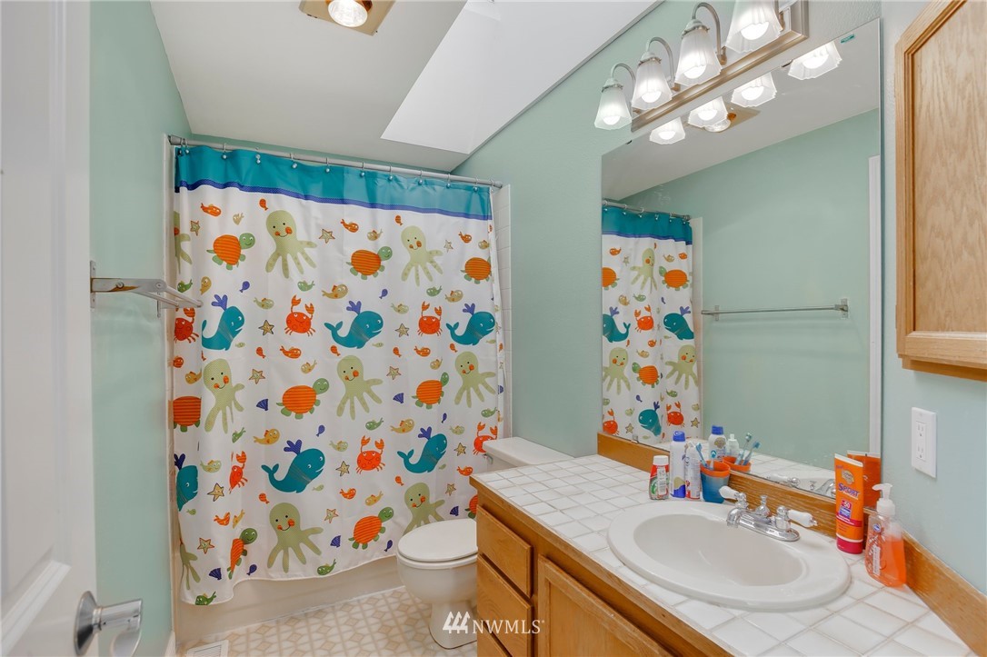 13331 Southeast 194th Court Renton, WA 98058 - Photo 21 of 25 Gallery Image 21