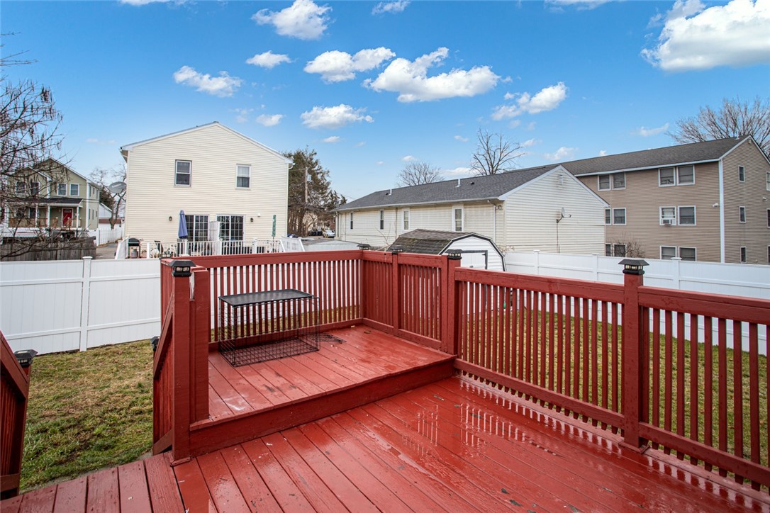 45 Tappan Street Providence, RI 02908 - Photo 6 of 24