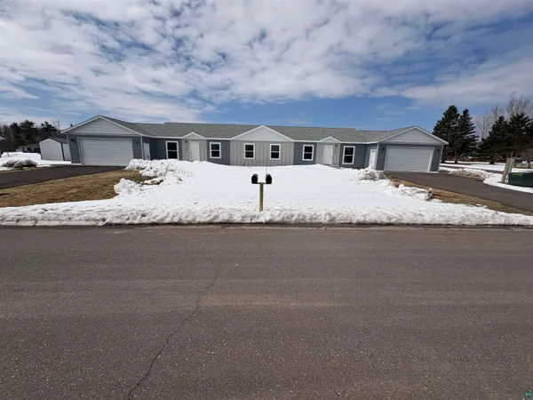 $369,900 | 611 Wrenshall Street, Unit A, Wrenshall, MN 55797
