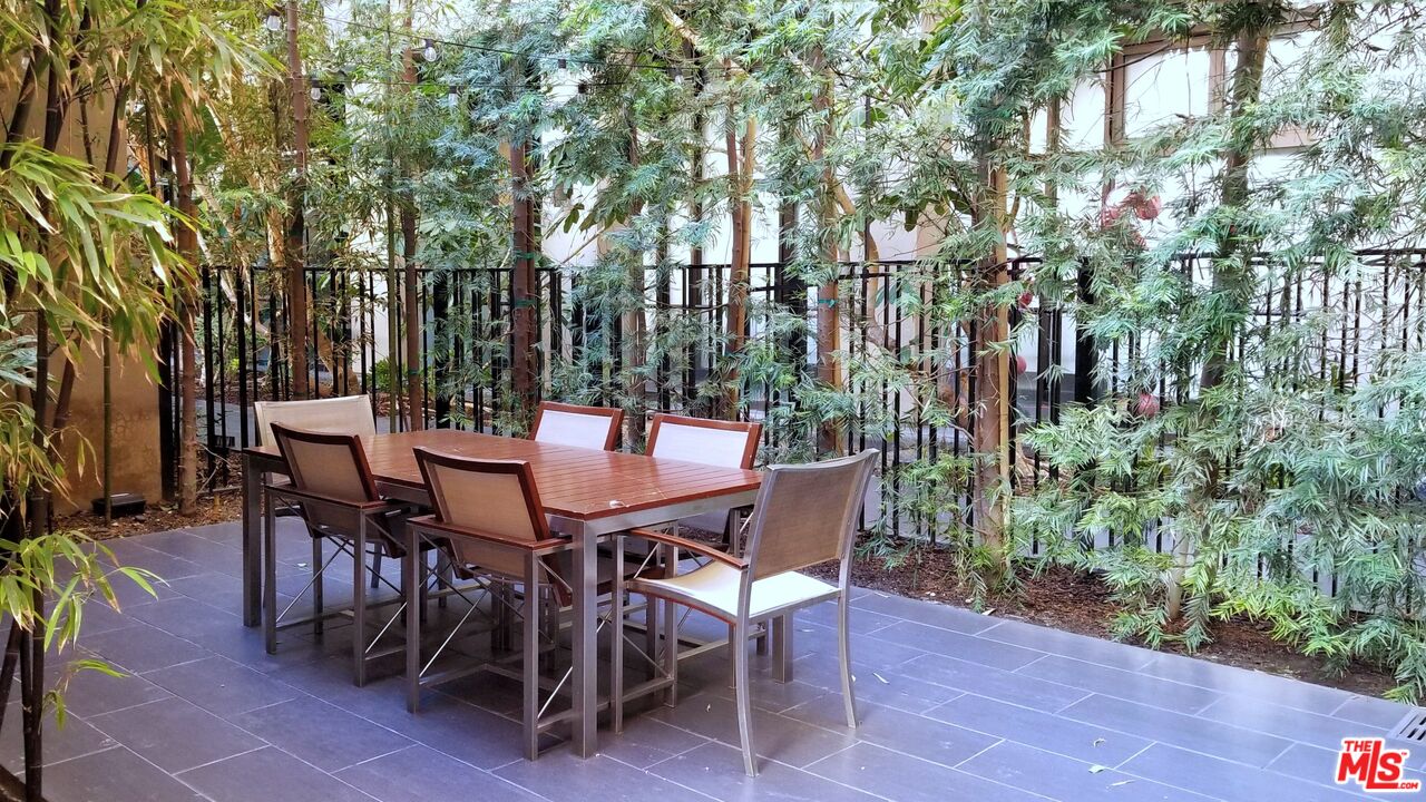 460 South Spring Street, Unit 701 Los Angeles, CA 90013 - Photo 24 of 33