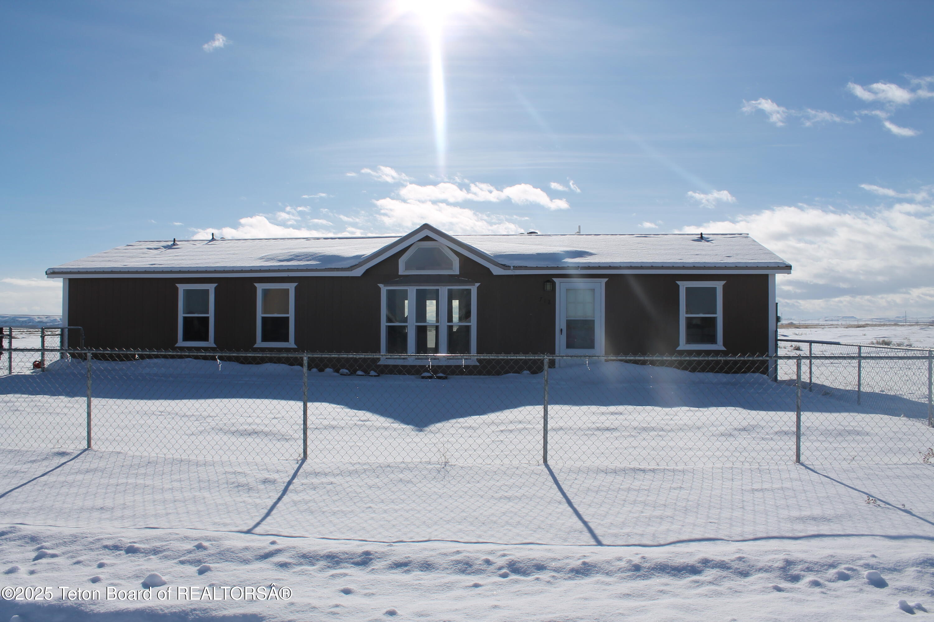 712 East 1st Street Marbleton, WY 83113 - Photo 5 of 32 IMG_4951