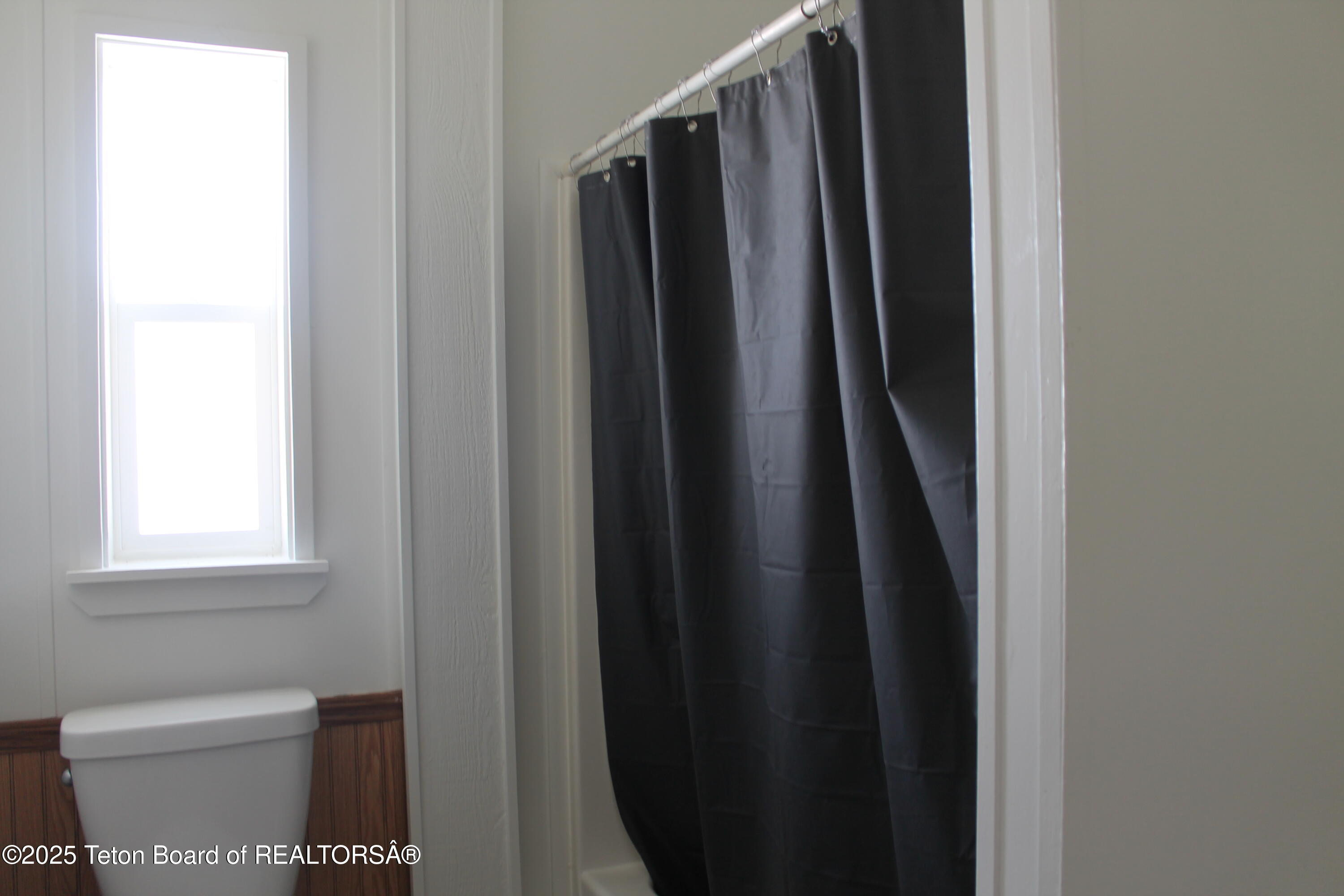 712 East 1st Street Marbleton, WY 83113 - Photo 6 of 29 IMG_4955