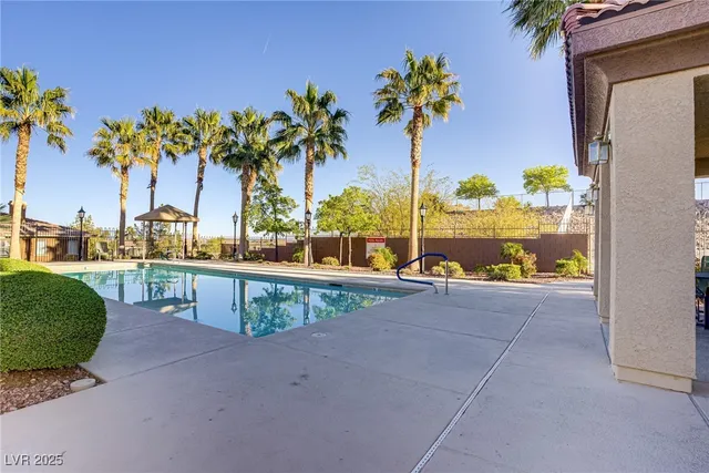 $273,000 | 3915 Palm Beach Street, Unit 201, Las Vegas, NV 89129