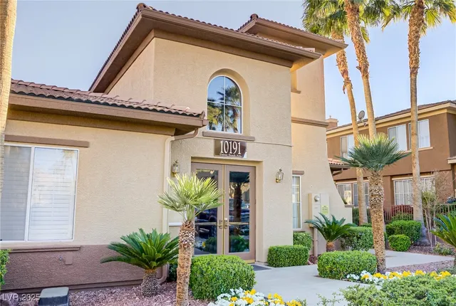 $273,000 | 3915 Palm Beach Street, Unit 201, Las Vegas, NV 89129