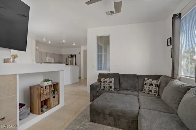 $273,000 | 3915 Palm Beach Street, Unit 201, Las Vegas, NV 89129