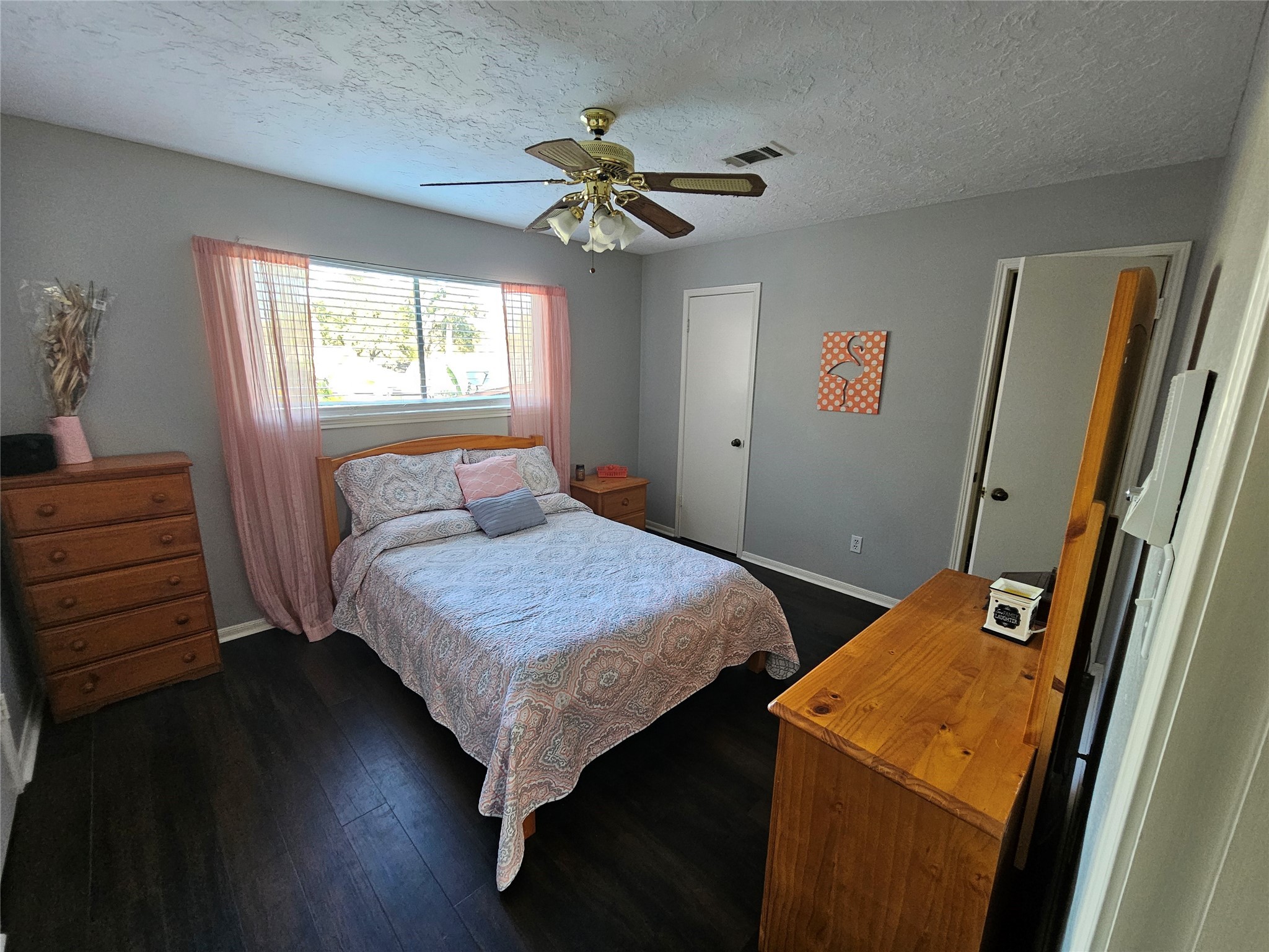 14822 Cedar Point Drive Houston, TX 77070 - Photo 19 of 37 1st Upstairs