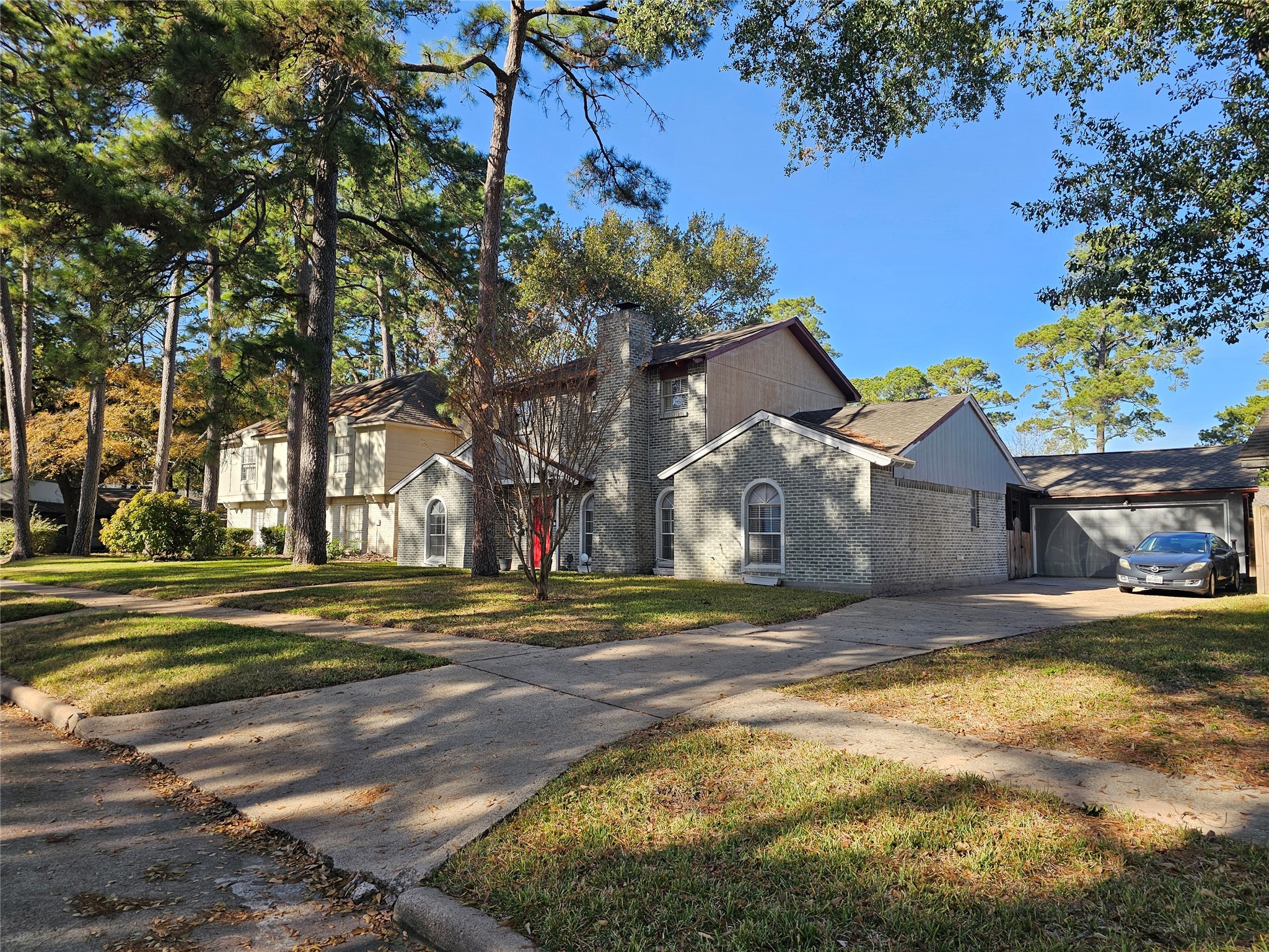 14822 Cedar Point Drive Houston, TX 77070 - Photo 2 of 37