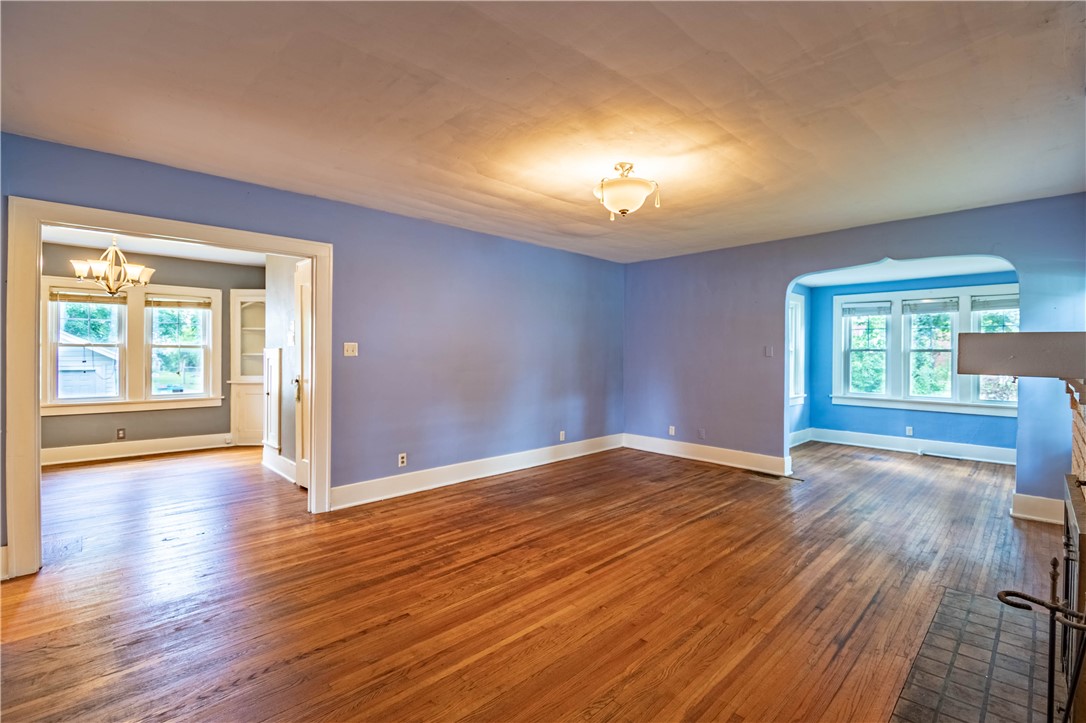 320 East Maryland Heights Road Decatur, IL 62526 - Photo 3 of 24