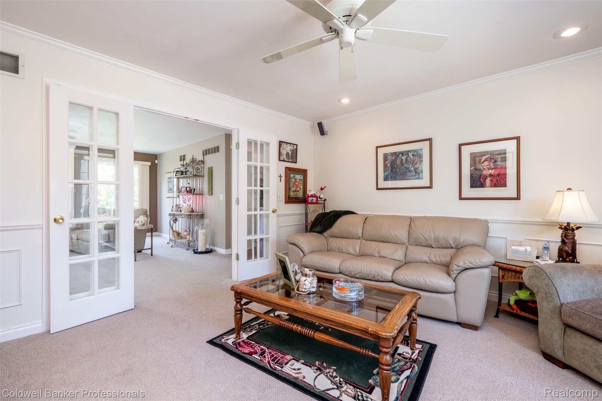 3196 Fairgrove Terrace Rochester, MI 48309 - Photo 19 of 41 Another view of the den....