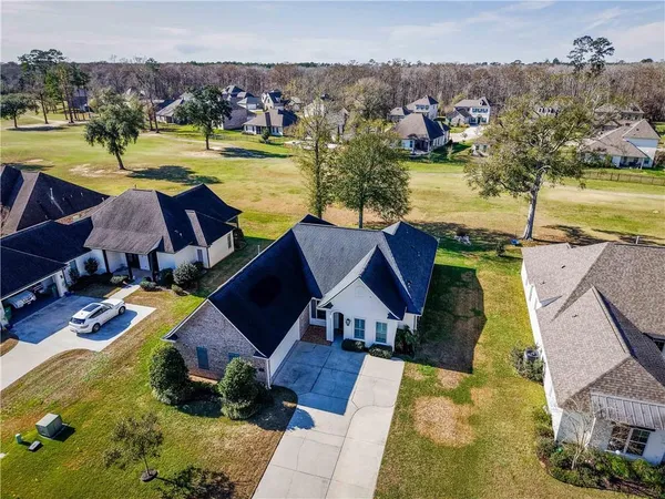 $439,000 | 23399 Noble Oak Drive, Springfield, LA 70462