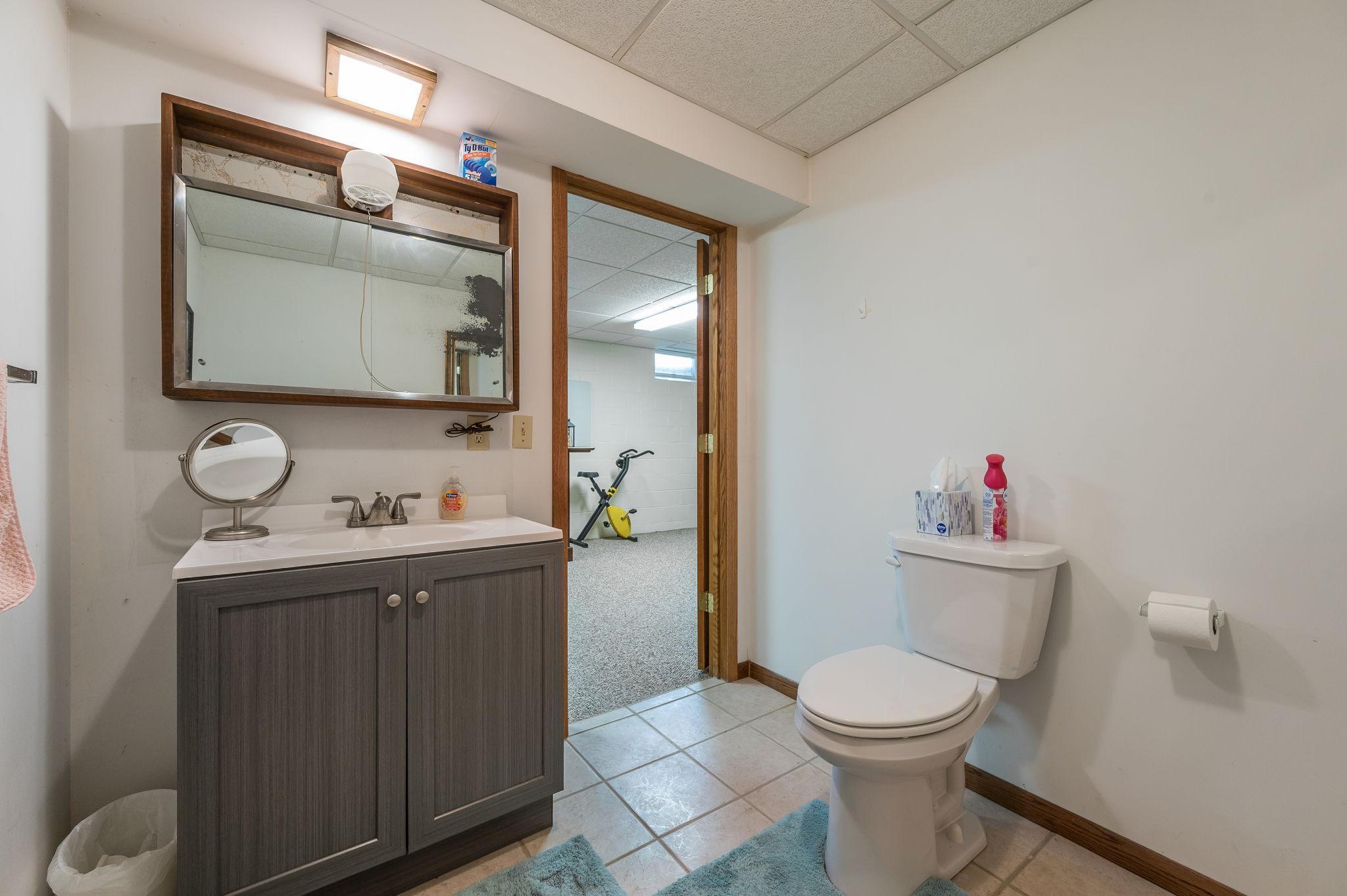 412 Linda Street Jackson, MN 56143 - Photo 17 of 29