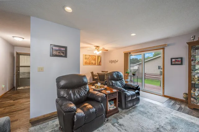 $217,900 | 412 Linda Street, Jackson, MN 56143