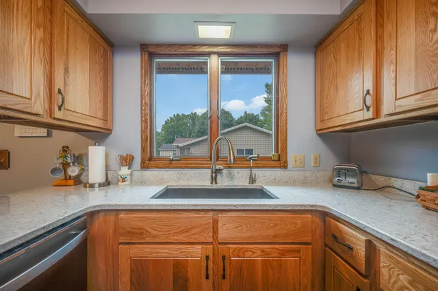 $217,900 | 412 Linda Street, Jackson, MN 56143