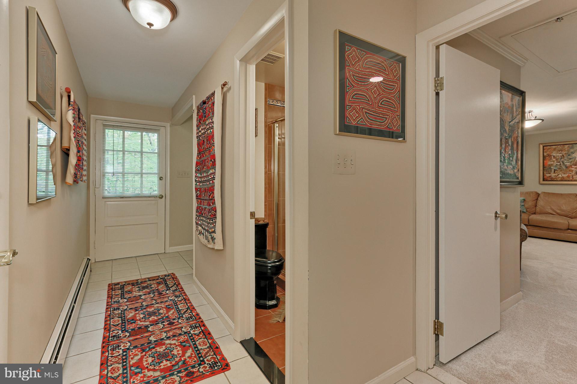 11709 Henderson Road Clifton, VA 20124 - Photo 23 of 48 Gallery Image 23